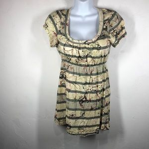 Daytrip stripe floral top size medium